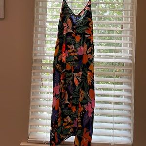 Brand new, tags on it never worn